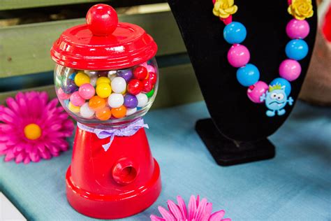 I was super inspired by the q so i had to make my own version of a diy gumball machine that i loved when i was a kid! DIY Gumball Machine | Home & Family | Hallmark Channel