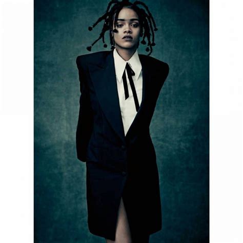 Rihannas Instagram Proves Shes One Of The Baddest Women Alive The