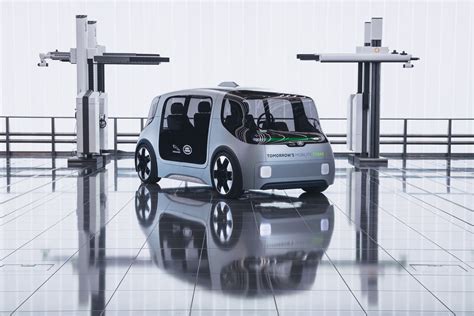 Jaguar Land Rover Unveils ‘autonomy Ready Electric Shuttle Concept
