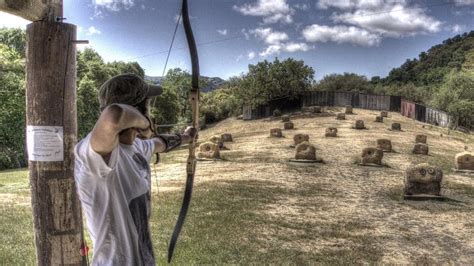 Learn The Fundamentals Of Shooting A Recurve Bow Traditional Archery