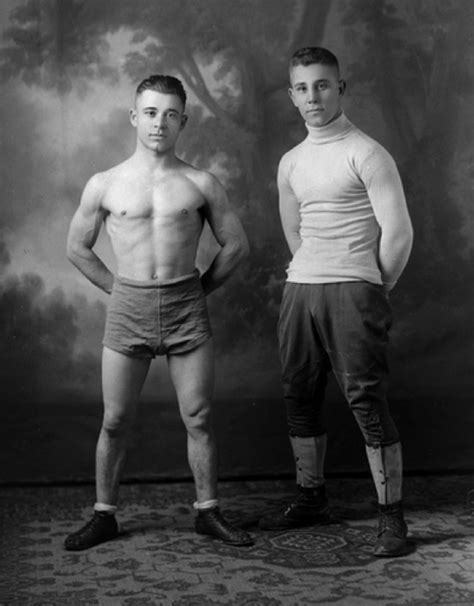 Reprint Vintage Photography Nice Guys Athleten Bulge S Photo Gay