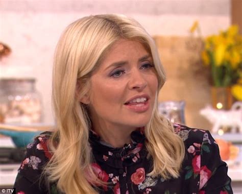 This Morning Viewers Slam Holly Willoughby Daily Mail Online