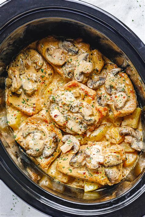 Creamy Garlic Pork Chops Recipe With Mushrooms And Potatoes Crockpot