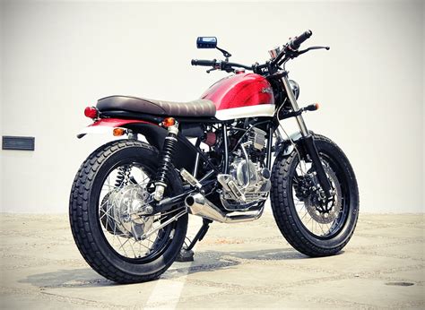 Yamaha scorpio r6 design is made more pointed and made fashionable the scope of water like a jet plane, the part is designed to further emphasize the characters that have this bike as a pilot, added. :: free the wheels ::: The Scorscrambler - YAMAHA SCORPIO ...