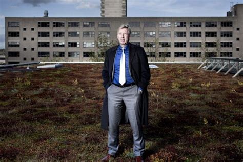 Jan rotmans (rotterdam, 29 maart 1961) is hoogleraar aan de erasmus universiteit te rotterdam. Interview met Jan Rotmans over Rotterdam en ...