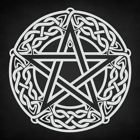 Celtic Pentagram Art Print Wiccan Pentacle Wicca Decor Etsy