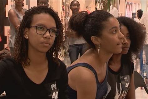 Ces Jeunes Filles Rêvent De Mannequinat Martinique La 1ère