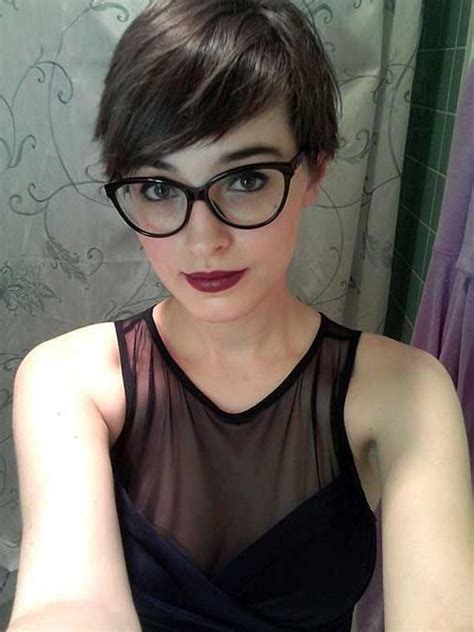 Short Hair For Women With Glasses Best Short Haircuts With Glasses
