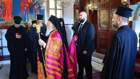 El Patriarca De Constantinopla Celebra El Día De La Asunción Dirigiendo