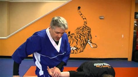 Thrusting Lance Kenpo Knife Defense Technique For A Front Knife