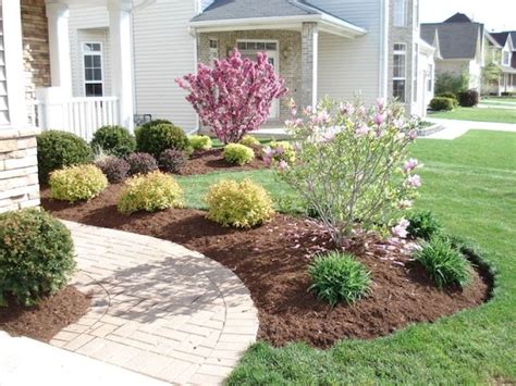 Easy Garden Ideas For Front Of House This Approach Appears So Excellent Landscaping Ideas Front
