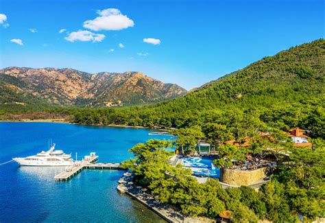This enchanting setting allows beach and nature lovers to experience a diverse set of actıvıties in a single holiday destination. Marmaris Bay Resort by MP Hotels in Marmaris, Dalaman ...