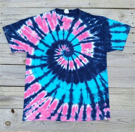 53 Tie Dye Shirt Patterns And Clothing The Funky Stitch