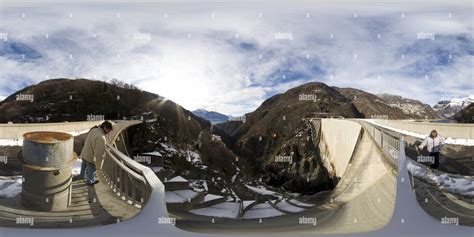 360° View Of Diga Della Verzasca Alamy