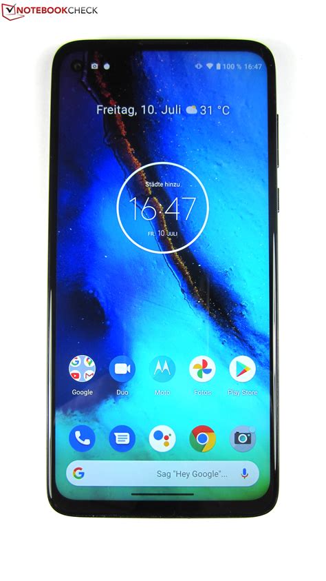 A smartphone has a large, glass screen which, like a tablet, is a touchscreen. Motorola Moto G Pro: Affordable stylus smartphone makes a ...