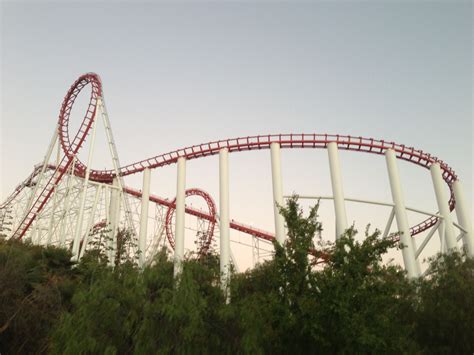 Viper Six Flags Magic Mountain Roller Coaster Park Roller Coaster