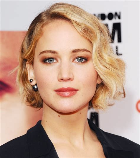 Jennifer Lawrence Has Bangs — See Her New Hairstyle