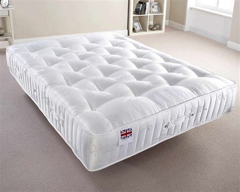 By clicking on the product links in this article, mattress advisor may receive a commission fee at no cost to you, the reader. Royal Pocket Mattress | Aspirestore.co.uk | 01484 949 354