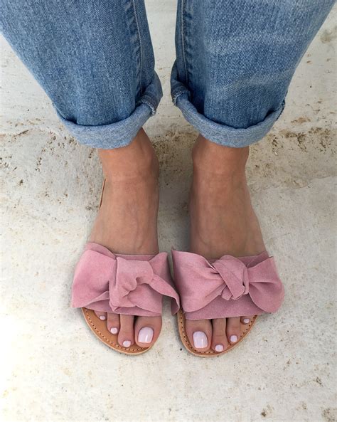 Bow Sandals In Light Pink Leather