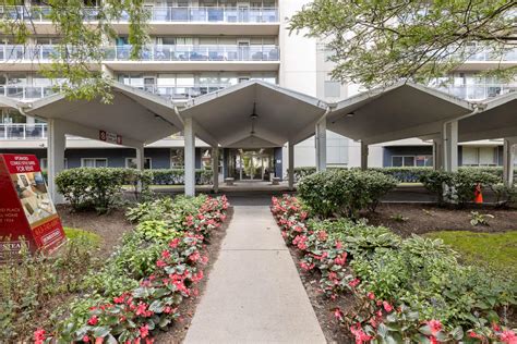 Magally delgado, a resident of the champlain towers, is reportedly missing after the surfside rachel spiegel said her parents are champlain towers south residents. Champlain Towers | Homestead