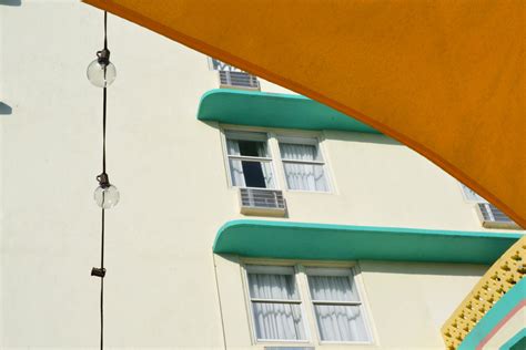fotos gratis playa arquitectura sol casa ventana edificio ciudad verano vacaciones