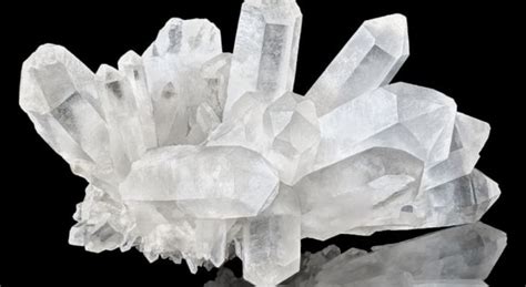 The Fascinating Properties Of White Minerals And Rocks Names