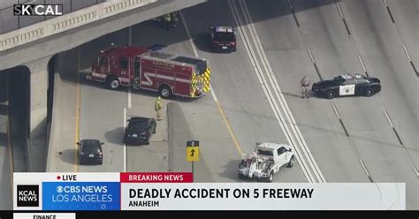 Pedestrian Killed While Walking On I 5 Freeway In Anaheim Cbs Los Angeles