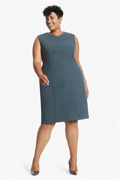 Simply Curvy 5 Plus Size Minimalist Brands To Keep It Sleek And Chic