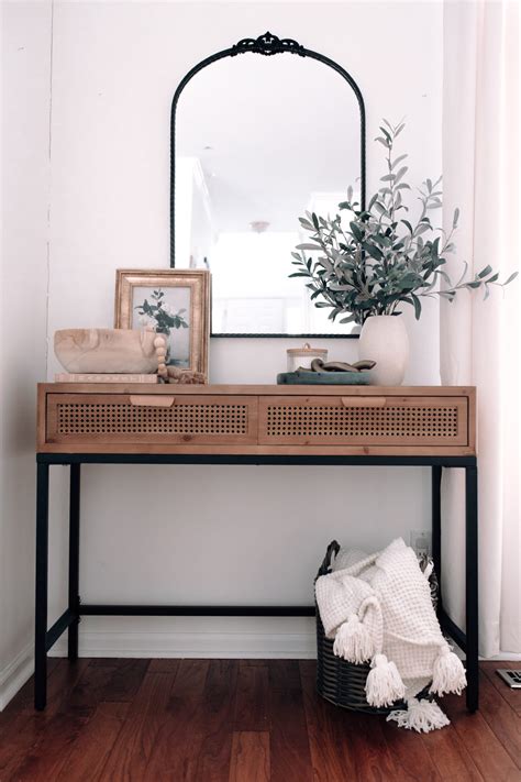 How To Decorate Console Table Leadersrooms