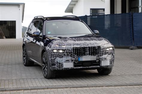 2022 Bmw X7 Facelift Gains Production Lights Do You Like It Better Now