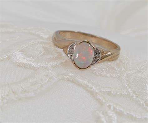 9ct Gold Opal Ring Dm Jewellery Design