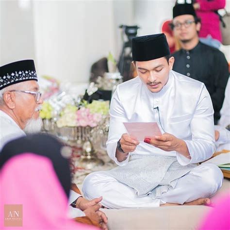 Jika anda mencari koleksi gambar orang nikah kartun png, anda berada di situs yang tepat. Lagi 65 Gambar Akad Nikah Shukri Yahaya Dan Tya Adnan ...
