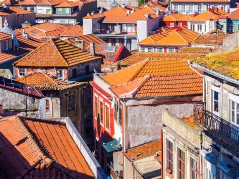 Apskatīt vienā lapā foto galerija portimao airport. Architektur Der Altstadt Von Porto Portugal — Stockfoto ...