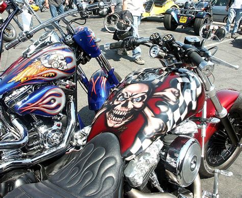 Bold Harley Tank Paint Totally Rad Choppers