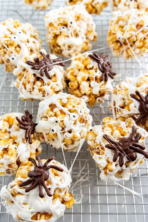 Spooky Halloween Popcorn Balls Party Idea