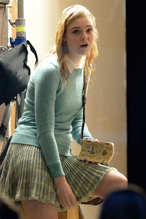 Pin By Alejandro Kurilic On Mary Elle Fanning Elle Fanning Dakota And Elle Fanning Elle Fashion