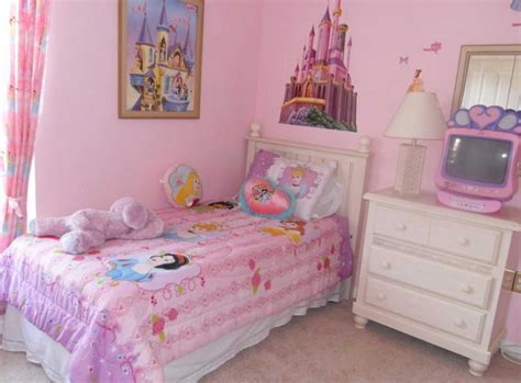 These kids' rooms use a variety of fabrics to bring texture and color to the forefront. Kid's Desire and Kids Room Decor - Interior Design ...