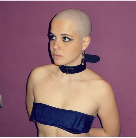 Pin By Bald Art On Bald Women 08 Shaved Head Women Bald Head Women Bald Women