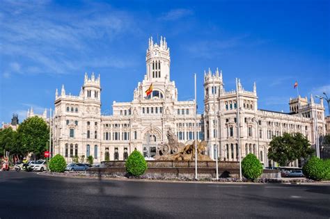 Palais De Cybele Sur La Plaza De Place De Cibeles De Cibeles La Nuit