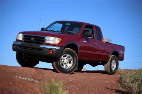 Purchase Used Stunning 2000 Toyota Tacoma Sr5 Extended Cab Pickup 34l