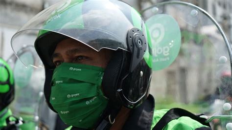 Report Gojek Says No Plans To Enter Malaysia Market After Vehicle With Logo Spotted In Town R