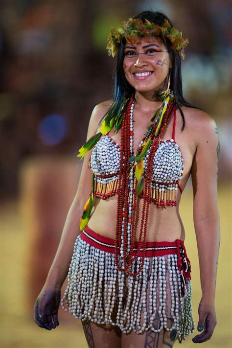 Palmas Brazil October 24 An Indigenous Woman Participates In A Parade Called International