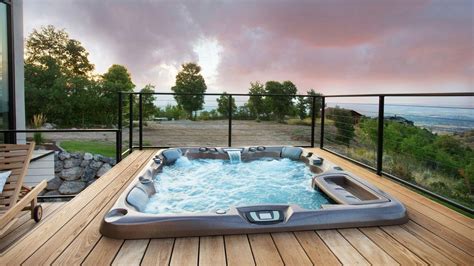 Best Hot Tubs 2020 Find Top Rated Hot Tub Brands At The Right Price