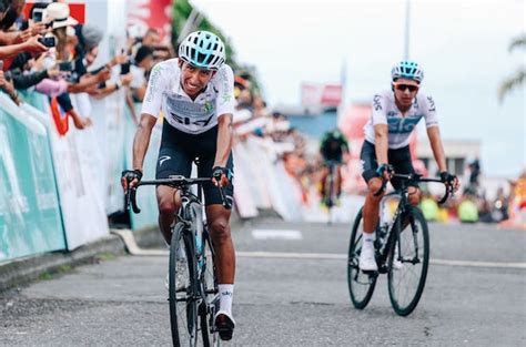 Egan arley bernal gómez is a colombian cyclist, who rides for uci worldteam ineos grenadiers. Egan Bernal captures overall win in Colombia Oro y Paz | Cycling Today