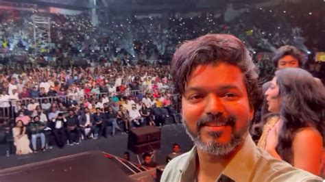 Thalapathy Vijay Sets The Stage On Fire At Audio Launch Of His Upcoming Film Varisu Watch