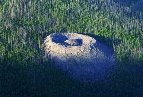 The Mysterious Patomskiy Crater