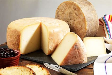 A la découverte du fromage Ossau Iraty Que faire au Pays Basque