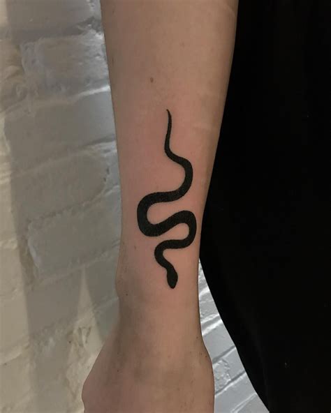Pin By Cierra Geurts On Ink Trendy Tattoos Tattoos Snake Tattoo