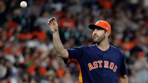 Astros Ace Justin Verlander Pulled Early With Triceps Soreness