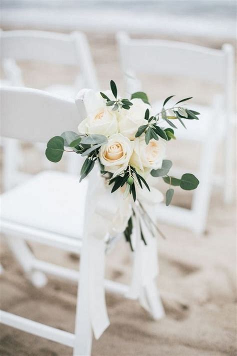 30+ Budget Friendly Simple Outdoor Wedding Aisle Decoration Ideas